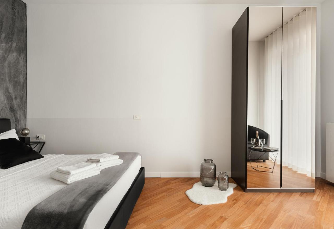Deluxe Central Apartment Bergamo Eksteriør bilde